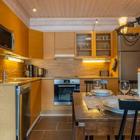 Ellenpolku 2 J1 By Hi Yllaes Apartament